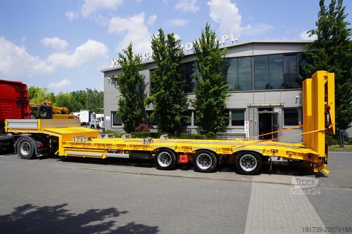 Platformă joasă AMC CASTERA S/R 38T semi-trailer / steering