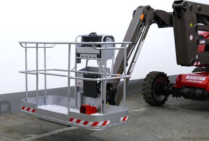 Piattaforma di lavoro mobile Manitou 160 ATJ E3 4x4x4 - 16.2m / seitlich 8.9m