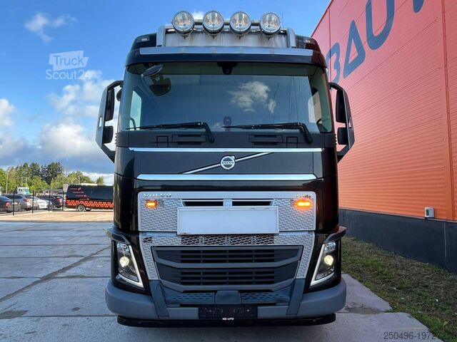 Стандартний трактор Volvo FH 16 750 8x4  GCW 90 ton / DOLLY / RETARDER