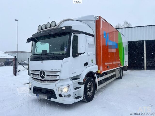 Box body Mercedes-Benz Actros 1833