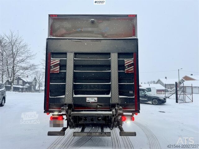 Box body Mercedes-Benz Actros 1833