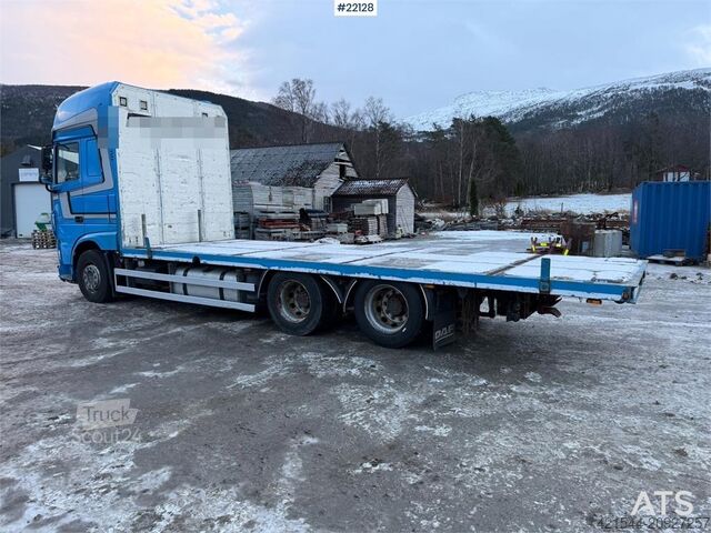 Платформенный трейлер DAF XF 510 6x2