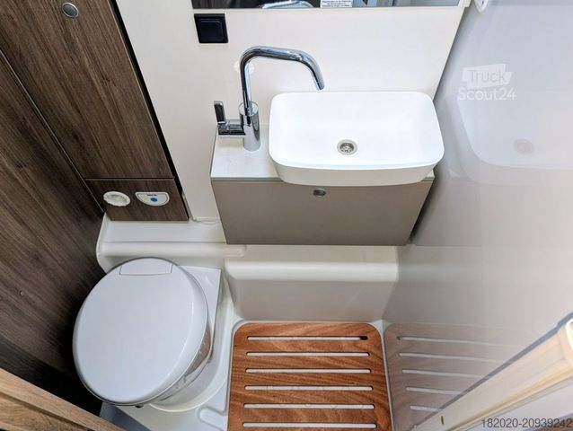 Entegre karavan CARADO I 338 pro+ AUTOMATIK,TV+SAT,NAVI,RFK