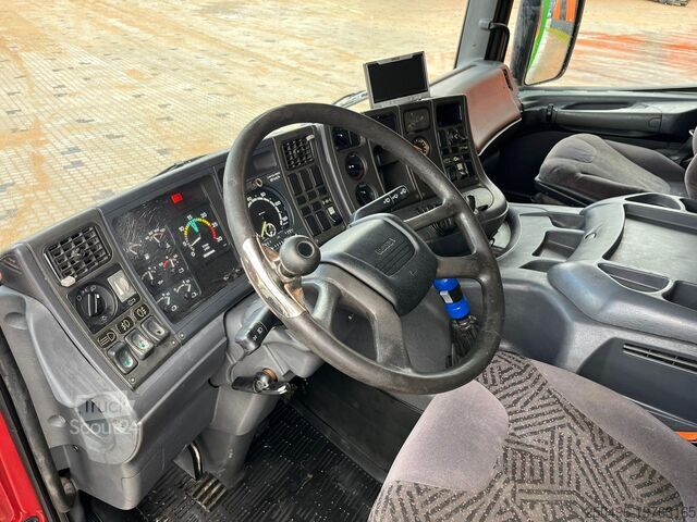 Ciężarówka próżniowa Scania P 94 4x2 TANK 9000 I + 1200 l / VACUUM Jurop PR...