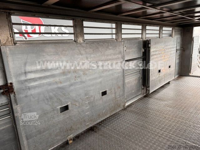 Ρυμουλκούμενο μεταφοράς αλόγων Stehmann 1.Stock Viehanhänger Bj.2013