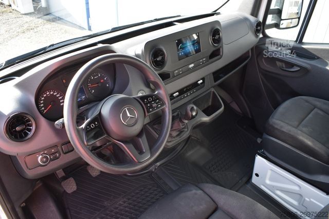 Dostavno vozilo s kesonom MERCEDES-BENZ Sprinter 316 CDI Koffer
