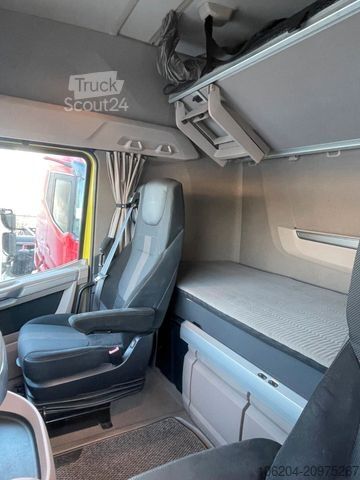 Standard dragbil DAF XG 530 4x2