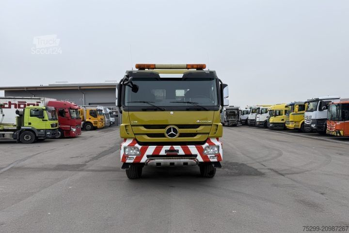 Grue montée sur camion Mercedes-Benz Actros 1855A 4x4 PK23002 / Swiss-Vehicle