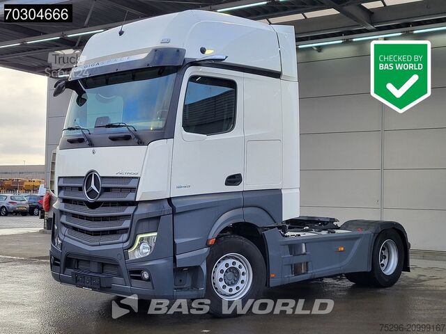 Standaard trekker Mercedes Actros 1845 4X2 GigaSpace Retarder MirrorCam Na...