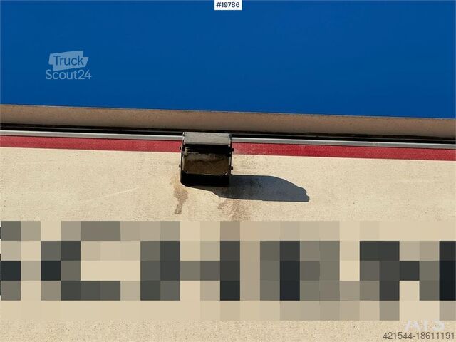 Box body Volvo FM370 box truck w/ full side opening and lift. WAT