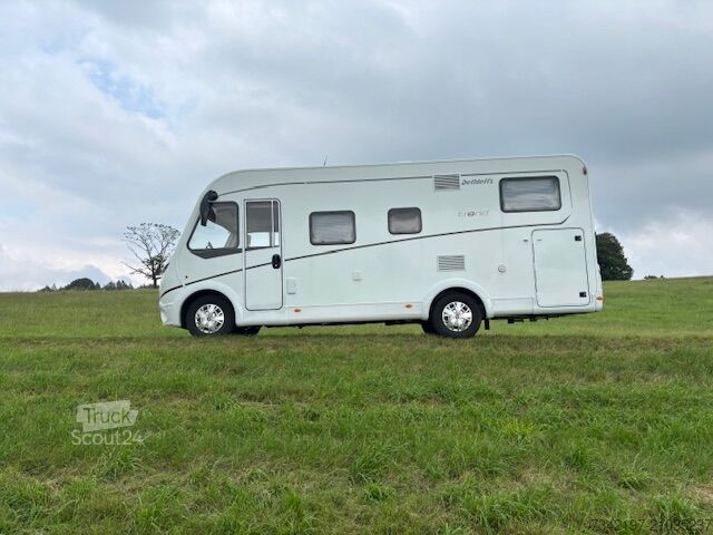 Camping-car intégral Detleffs I - 6717 Trend 1.Hd. 14´000km