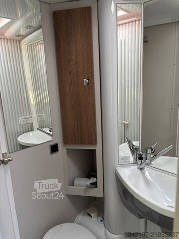 Camping-car intégral Detleffs I - 6717 Trend 1.Hd. 14´000km