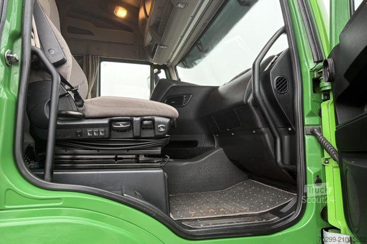 Camion caisson Iveco 190S42 Stralis 4x2 Koffer/HB / Swiss-Vehicle