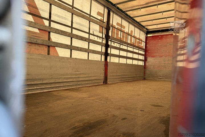 Бортовой грузовик с тентом Renault T 460 4x2 Pritsche-Plane / Swiss-Vehicle