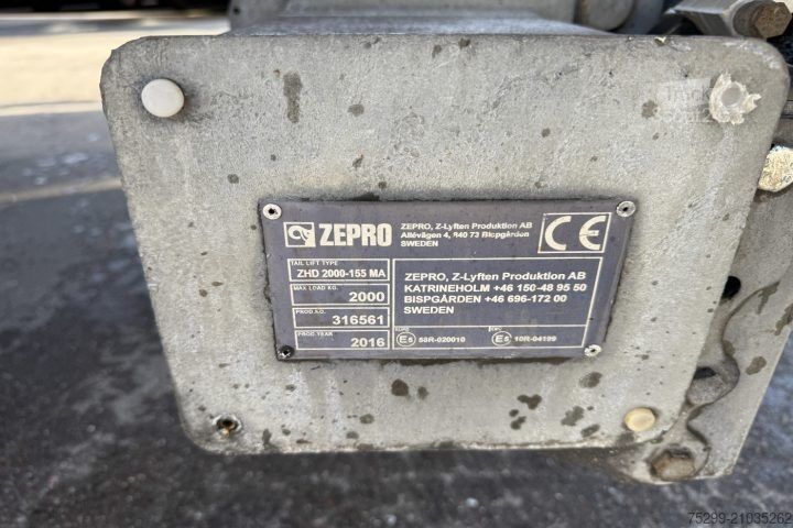 Бортовой грузовик с тентом Renault T 460 4x2 Pritsche-Plane / Swiss-Vehicle