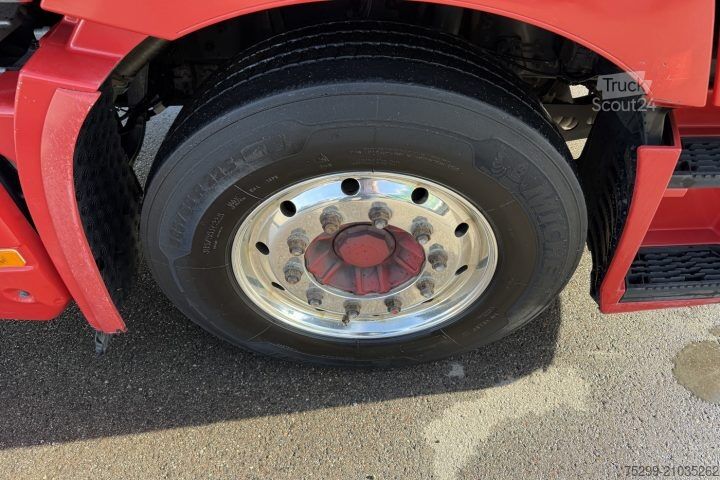 Бортовой грузовик с тентом Renault T 460 4x2 Pritsche-Plane / Swiss-Vehicle