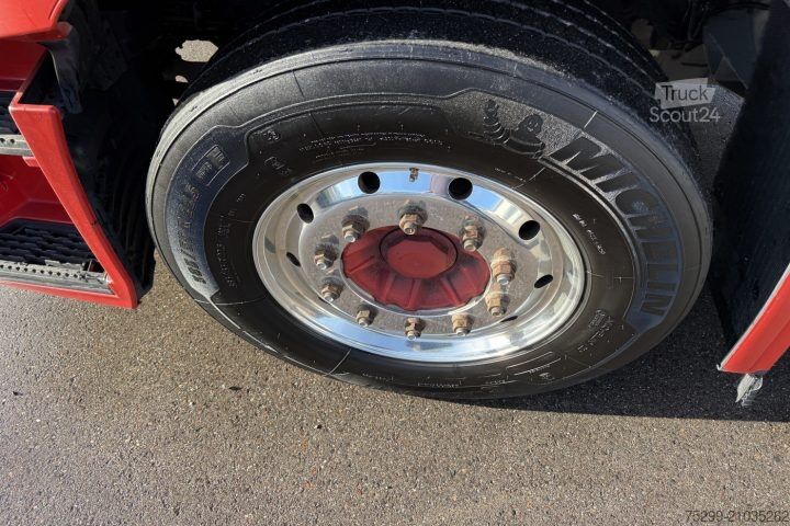 Бортовой грузовик с тентом Renault T 460 4x2 Pritsche-Plane / Swiss-Vehicle