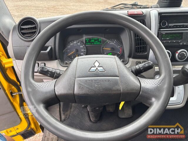 Vyprošťovací vozidlo Mitsubishi FUSO Tischer  - afsleepwagen - bergingswagen - ...