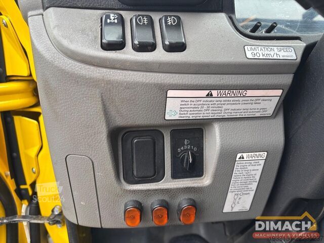 Vyprošťovací vozidlo Mitsubishi FUSO Tischer  - afsleepwagen - bergingswagen - ...