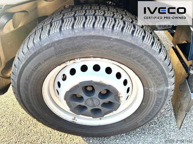 Fourgon tôlé IVECO 35S18H Koffer / Portaltüren, 3L Hubraum!