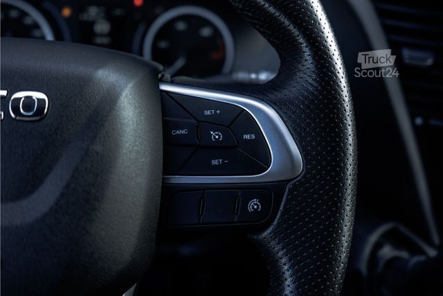 Box van IVECO 35C16 | 3.0L | Bakwagen met Laadklep | N1 | Auto