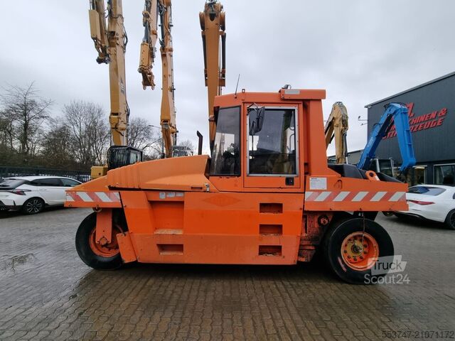 Bandenwals Caterpillar PS 300 B