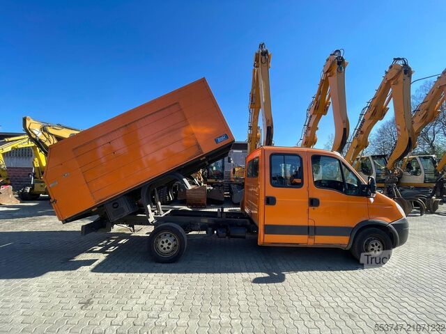 Camião basculante IVECO C 30 C