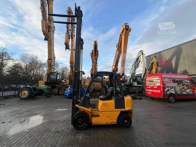Forklift Nissan FG 25