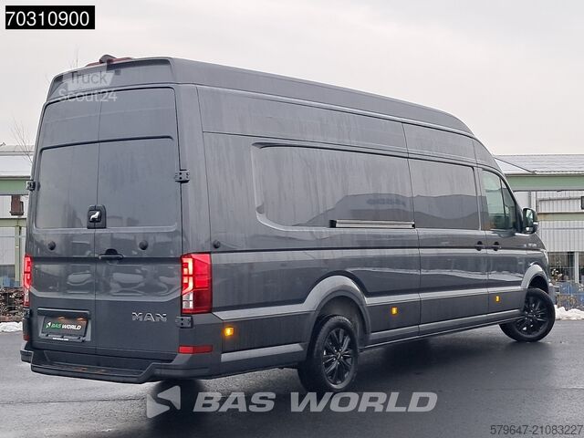 High-roof van Volkswagen Crafter 177pk Neu! Automatik L5H4 LED ACC Navi ...
