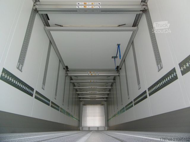 Reefer semitrailer SCHMITZ CARGOBULL Multitemp.- Kühlsattelaufliege, Miete ab ¤ 1399