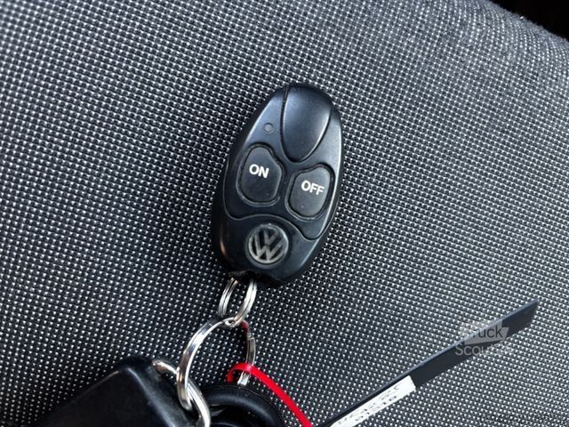 Panel van VOLKSWAGEN Caddy 2.0 TDI Maxi StdHzng Klima 2Schiebetüren