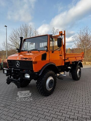 Dreiseitenkipper LKW UNIMOG Unimog U 1550 L 427 Lang Allrad Kipper AHK