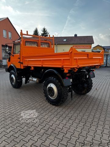 Dreiseitenkipper LKW UNIMOG Unimog U 1550 L 427 Lang Allrad Kipper AHK