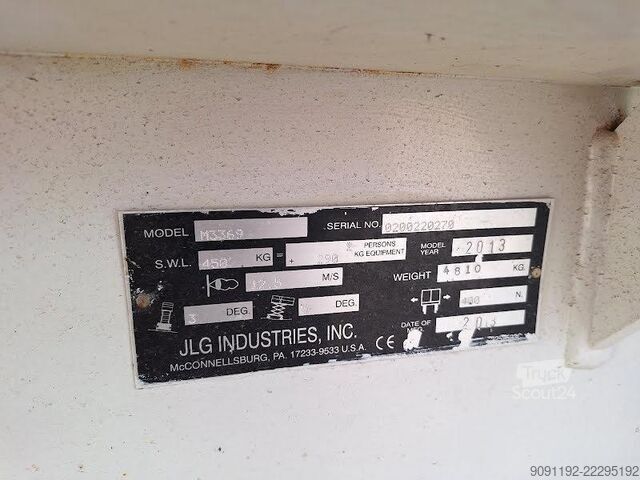  JLG M3369