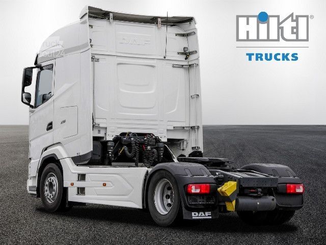 وحدة جرار قياسية DAF XG 530 FT + 2x TANK + FULL SPOILER + ROOF AIRCOND