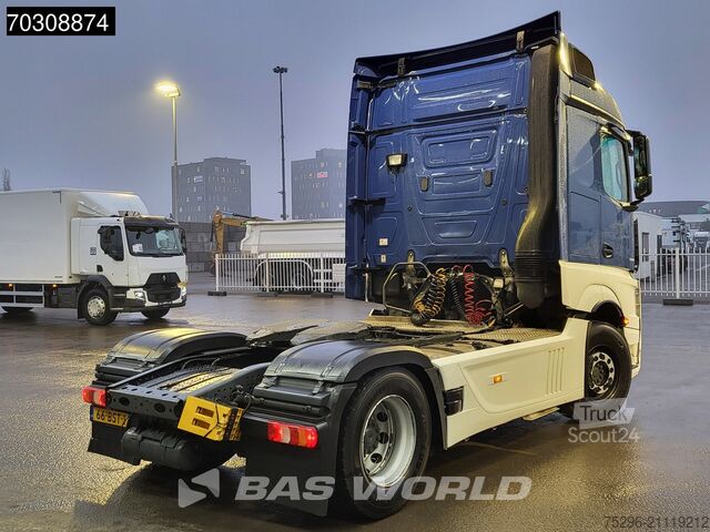Standard tractor Mercedes Actros 1845 Actros 4X2 NL-Truck StreamSpace Ret...