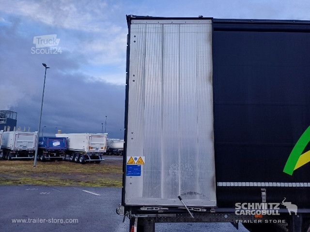 Open semitrailer with tarp Schmitz Cargobull Curtainsider Standard Getränke