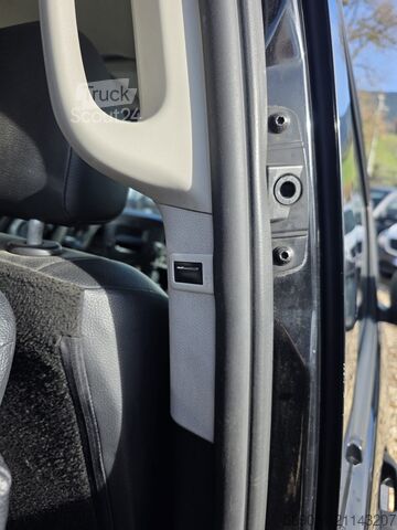 Μίνι λεωφορείο 9 θέσεων Mercedes-Benz Vito 116 extralong