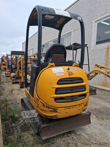 Mini-pelle JCB 8018