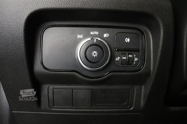 Korkeakattoinen farmari Mercedes-Benz Citan 110 CDI EURO 6 - Airco - Navi - Cruise - ...