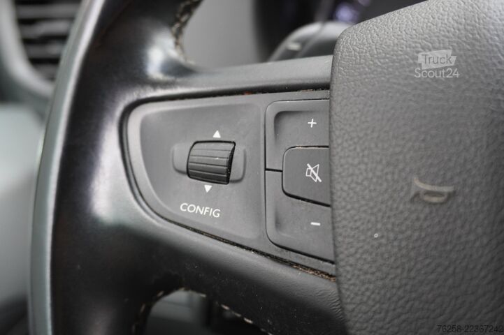 Furgão de painéis Peugeot Expert 2.0 BlueHDI 145PK Automaat EURO 6 - Airc...