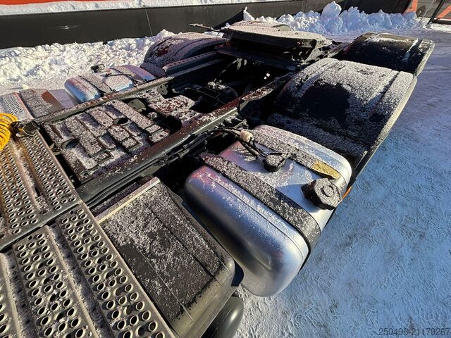 Tracteur standard Mercedes-Benz Actros 2545 6x2 STREAMSPACE