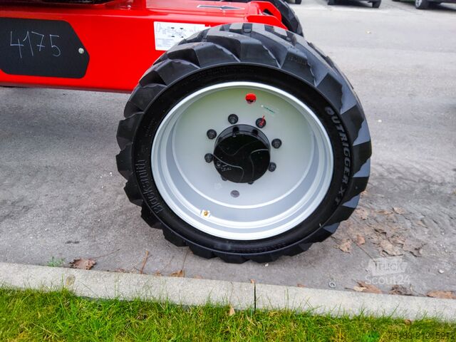 Przegubowa teleskopowa platforma robocza Manitou 180 ATJ