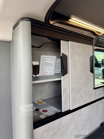 Karavan/obytný vůz Crosscamp EXPLR OPEL 5.0 F "Camp Kit"