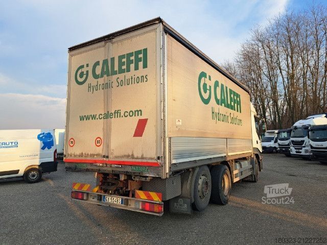 Бортовой грузовик с тентом IVECO AS260S48