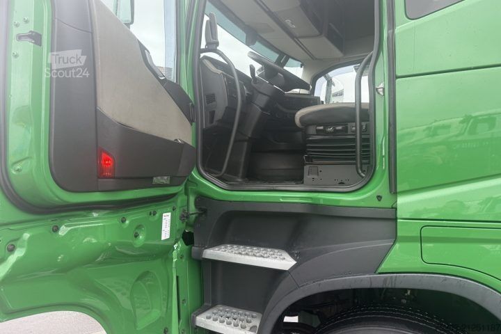 Standardni vlačilec Volvo FH-460 4x2T Retarder / Swiss-Vehicle