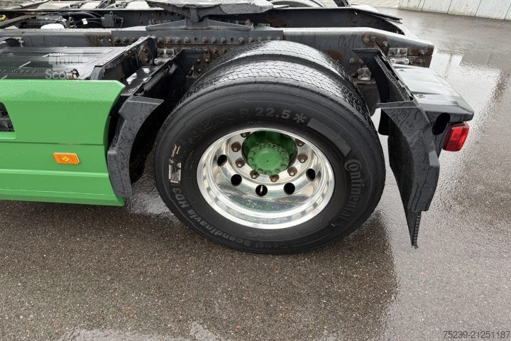 Standardni vlačilec Volvo FH-460 4x2T Retarder / Swiss-Vehicle