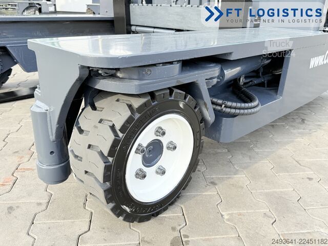 رافعة شوكية رباعية الاتجاهات Combilift C3000 DIESEL TRIPLEX 5600 FREE-LIFT