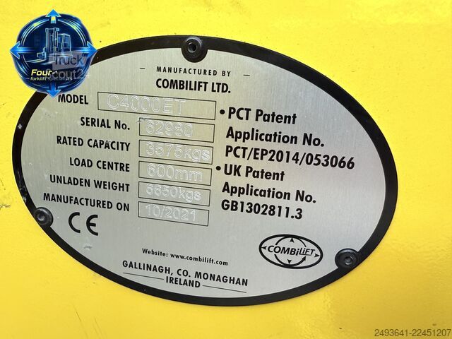رافعة شوكية رباعية الاتجاهات Combilift C4000ET TRIPLEX 6350 WIDE FORK POSITIONE