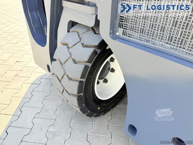 четырёхсторонний автопогрузчик Combilift CB4500 GAS TRIPLEX 6400 FORK POSITIONER
